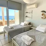 Casa vacanze Modern House With Pool For 12 Guests In